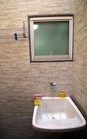 Casa à venda com 80m², 2 quartos e 1 vagaÁrea de Serviço