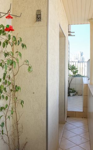 Apartamento à venda com 70m², 2 quartos e sem vaga Apartamento à venda com 70m², 2 quartos e sem vagaSacada