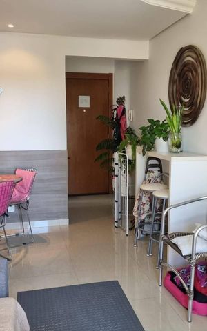Apartamento à venda com 58m², 2 quartos e 1 vaga Apartamento à venda com 58m², 2 quartos e 1 vagaSala