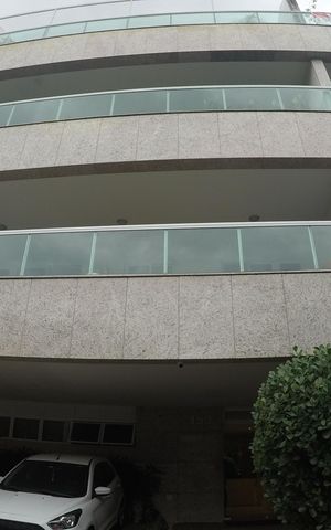 Apartamento à venda com 172m², 3 quartos e 2 vagasFACHADA