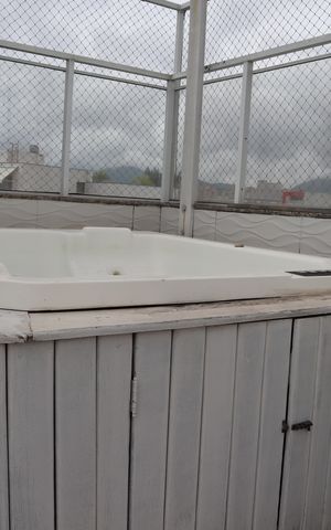 Apartamento à venda com 172m², 3 quartos e 2 vagasBANHEIRA JACUZZI
