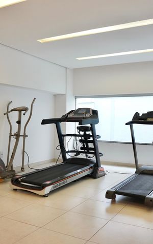 Apartamento à venda com 80m², 3 quartos e 2 vagas Apartamento à venda com 80m², 3 quartos e 2 vagasÁrea comum - Academia