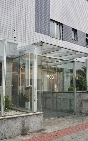 Apartamento à venda com 80m², 3 quartos e 2 vagas Apartamento à venda com 80m², 3 quartos e 2 vagasFachada do Prédio