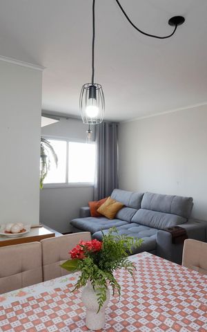 Casa à venda com 72m², 2 quartos e 1 vaga Casa à venda com 72m², 2 quartos e 1 vagaSala