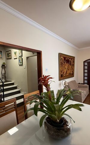 Casa para alugar com 170m², 4 quartos e 3 vagas