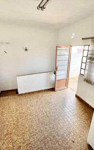 Casa à venda com 70m², 2 quartos e sem vaga Casa à venda com 70m², 2 quartos e sem vagaLavanderia