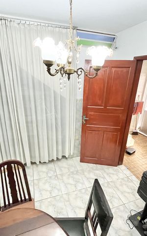 Casa à venda com 70m², 2 quartos e sem vaga Casa à venda com 70m², 2 quartos e sem vagaEdícula