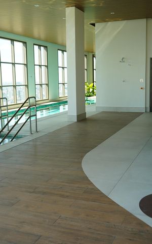 Apartamento à venda com 68m², 2 quartos e 1 vagaÁrea comum - Piscina