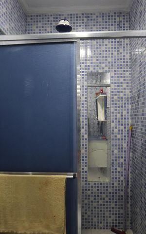 Casa à venda com 280m², 4 quartos e 2 vagasBanheiro 2 - Casa 1