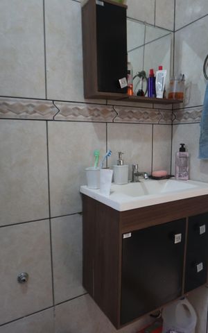 Casa à venda com 280m², 4 quartos e 2 vagasBanheiro - Casa 2