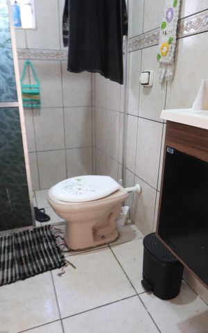 Casa à venda com 280m², 4 quartos e 2 vagasBanheiro - Casa 2