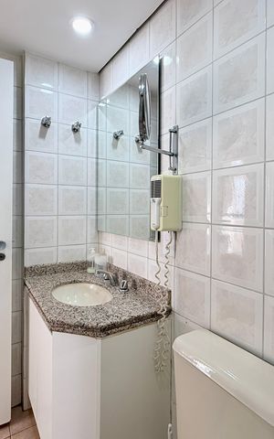 Apartamento à venda com 44m², 2 quartos e 1 vagaBanheiro 
