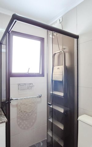 Apartamento à venda com 150m², 4 quartos e 3 vagas Apartamento à venda com 150m², 4 quartos e 3 vagasBanheiro da Suíte 2