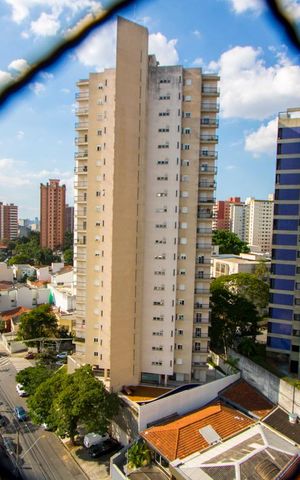 Apartamento à venda com 139m², 4 quartos e 2 vagas Apartamento à venda com 139m², 4 quartos e 2 vagasVista do quarto 1