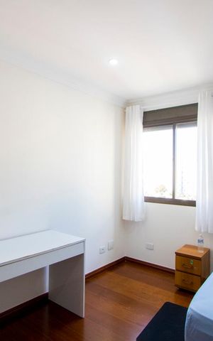 Apartamento à venda com 139m², 4 quartos e 2 vagas Apartamento à venda com 139m², 4 quartos e 2 vagasQuarto 3