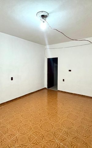 Casa para alugar com 40m², 1 quarto e sem vaga Casa para alugar com 40m², 1 quarto e sem vagaQuarto 1