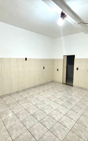Casa para alugar com 40m², 1 quarto e sem vaga Casa para alugar com 40m², 1 quarto e sem vagaSala/Cozinha