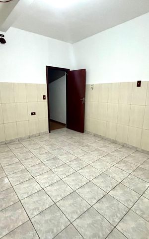 Casa para alugar com 40m², 1 quarto e sem vaga Casa para alugar com 40m², 1 quarto e sem vagaSala/Cozinha