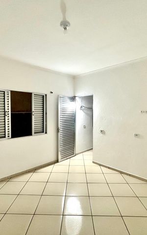 Casa para alugar com 36m², 1 quarto e sem vaga Casa para alugar com 36m², 1 quarto e sem vagaQuarto 1
