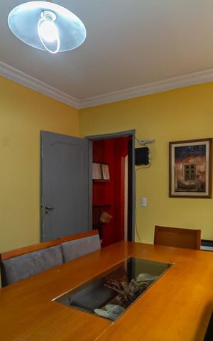 Casa à venda com 183m², 3 quartos e 2 vagas Casa à venda com 183m², 3 quartos e 2 vagasSala de Jantar