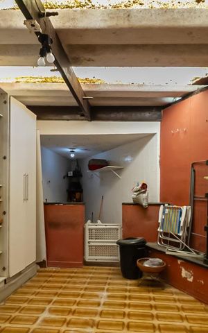 Casa à venda com 183m², 3 quartos e 2 vagas Casa à venda com 183m², 3 quartos e 2 vagasQuintal