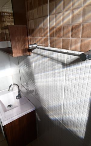 Casa para alugar com 194m², 3 quartos e 2 vagasBanheiro Social