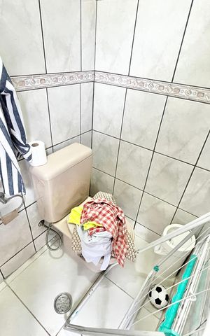 Casa à venda com 250m², 3 quartos e 2 vagas Casa à venda com 250m², 3 quartos e 2 vagasBanheiro Área comum - Churrasqueira