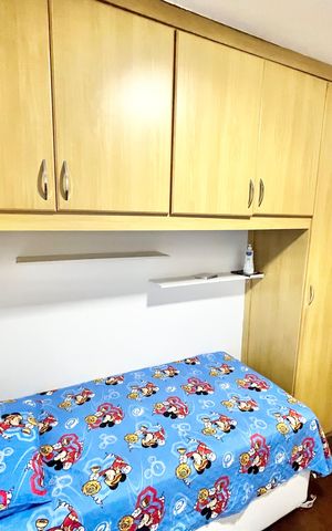 Casa à venda com 250m², 3 quartos e 2 vagas Casa à venda com 250m², 3 quartos e 2 vagasQuarto 3