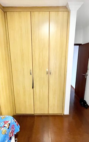 Casa à venda com 250m², 3 quartos e 2 vagas Casa à venda com 250m², 3 quartos e 2 vagasQuarto 3