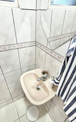 Casa à venda com 250m², 3 quartos e 2 vagas Casa à venda com 250m², 3 quartos e 2 vagasBanheiro Área comum - Churrasqueira