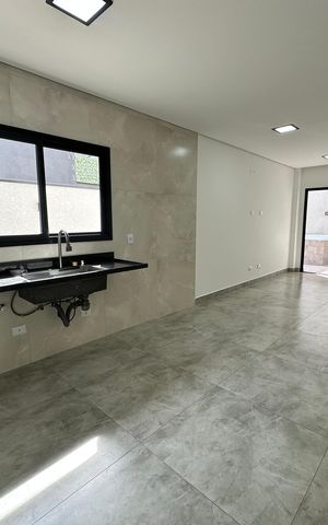 Casa de condomínio à venda com 178m², 3 quartos e 2 vagasCozinha