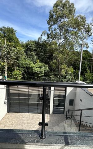 Casa de condomínio à venda com 178m², 3 quartos e 2 vagasVaranda da Sala