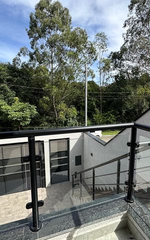 Casa de condomínio à venda com 178m², 3 quartos e 2 vagasVaranda da Sala