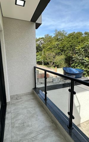 Casa de condomínio à venda com 178m², 3 quartos e 2 vagasVaranda da Sala