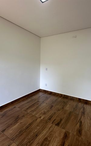Casa de condomínio à venda com 178m², 3 quartos e 2 vagasSuíte 1