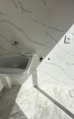 Casa de condomínio à venda com 178m², 3 quartos e 2 vagasÁrea de Serviço