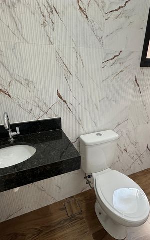 Casa de condomínio à venda com 178m², 3 quartos e 2 vagasBanheiro da Suíte 3