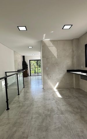 Casa de condomínio à venda com 178m², 3 quartos e 2 vagasCozinha