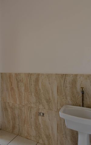 Casa para alugar com 250m², 2 quartos e 2 vagas Casa para alugar com 250m², 2 quartos e 2 vagasArea de Serviço