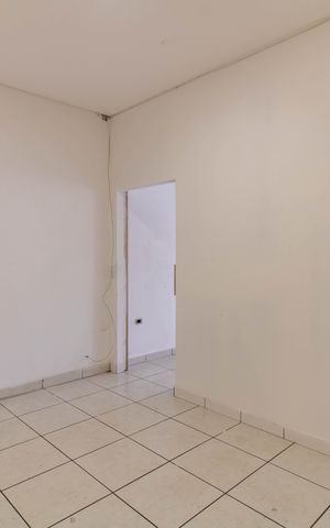 Casa para alugar com 250m², 2 quartos e 2 vagas Casa para alugar com 250m², 2 quartos e 2 vagasQuarto 2