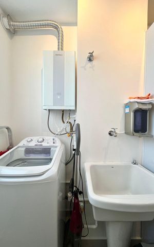 Apartamento à venda com 56m², 2 quartos e 1 vaga Apartamento à venda com 56m², 2 quartos e 1 vagaÁrea de Serviço