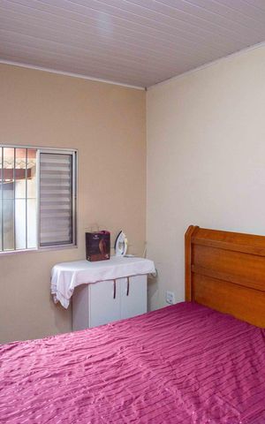 Casa à venda com 196m², 3 quartos e 2 vagasQuarto 3