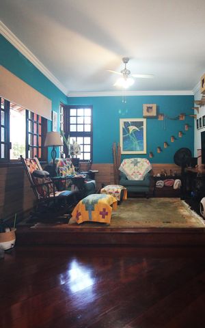 Casa à venda com 271m², 4 quartos e 4 vagas