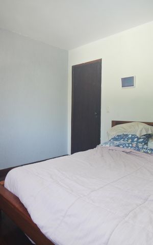 Casa à venda com 271m², 4 quartos e 4 vagas
