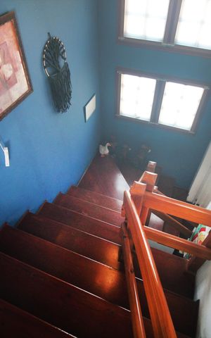 Casa à venda com 271m², 4 quartos e 4 vagas