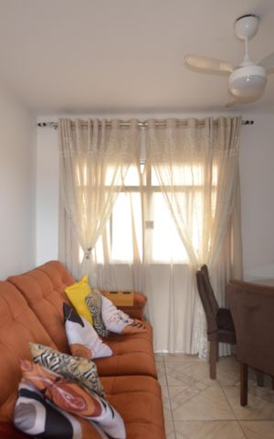 Apartamento para alugar com 65m², 2 quartos e 1 vagaSala