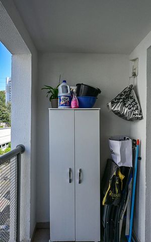 Apartamento à venda com 57m², 2 quartos e 1 vagaVaranda