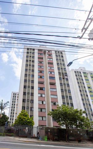 Apartamento à venda com 65m², 3 quartos e 1 vagaFachado do condomínio
