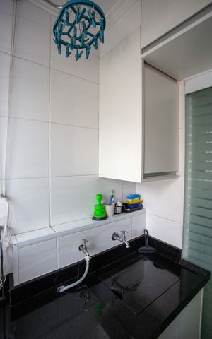 Apartamento à venda com 65m², 3 quartos e 1 vagaÁrea de Serviço