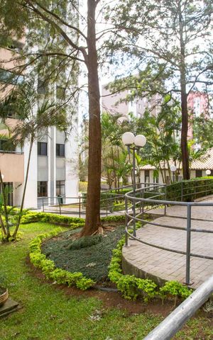 Apartamento à venda com 65m², 3 quartos e 1 vagaÁrea comum